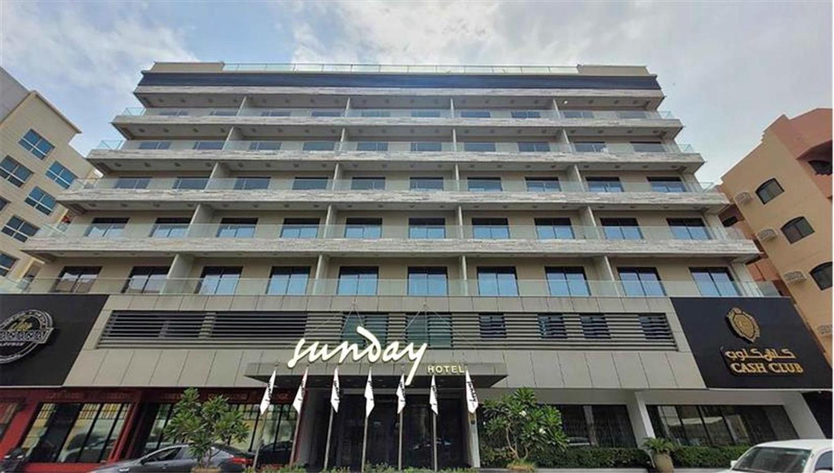 Sunday Luxury Downtown Adliya Formerly Jewel Hotel Manama Exterior foto
